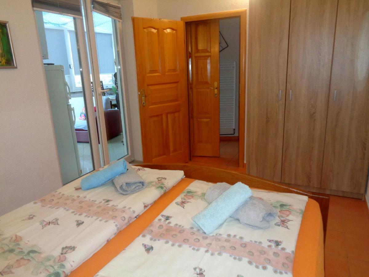 Apartments Moreta Biograd Na Moru Zewnętrze zdjęcie